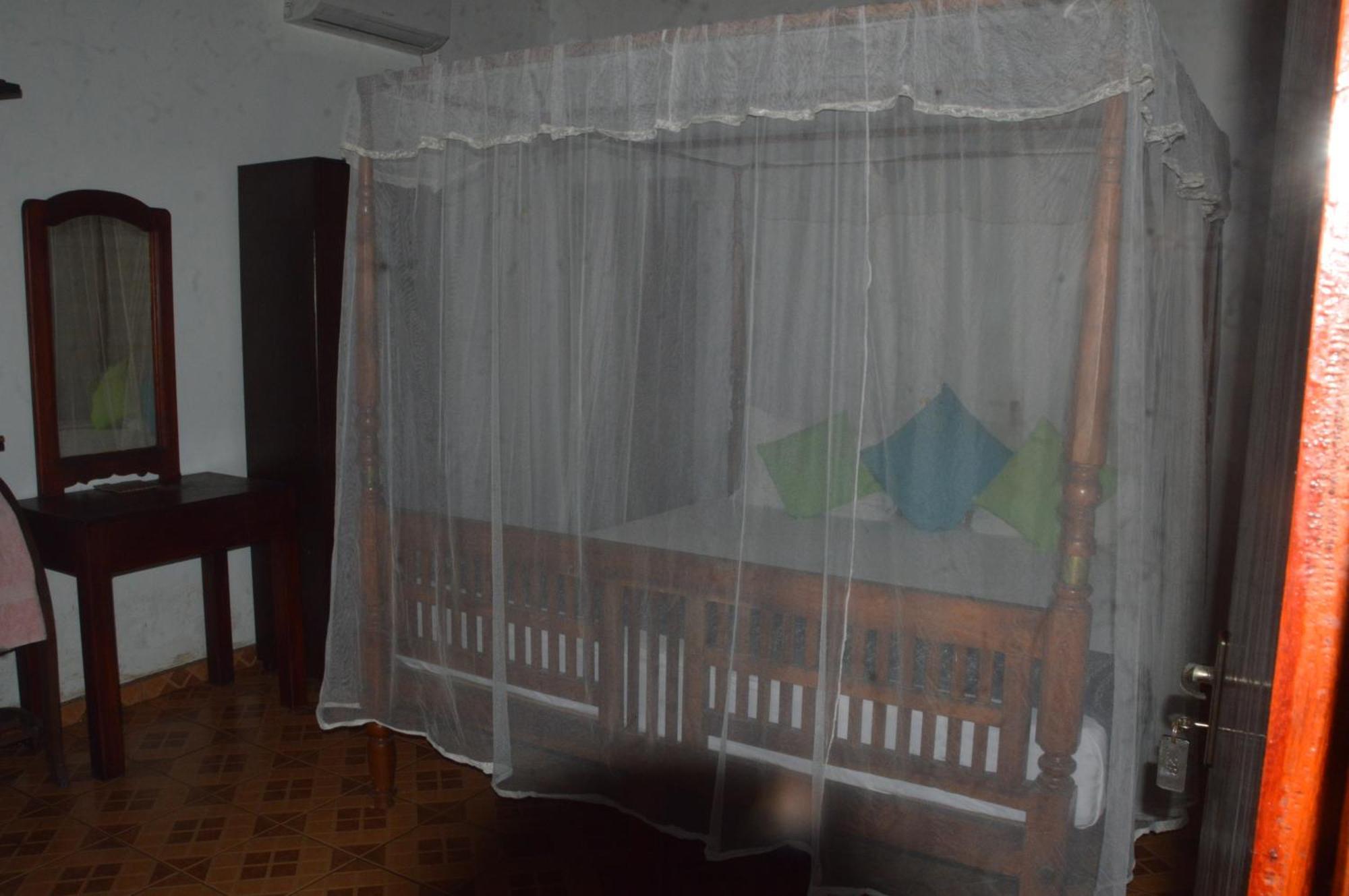 ホテル Weligama Bay View エクステリア 写真