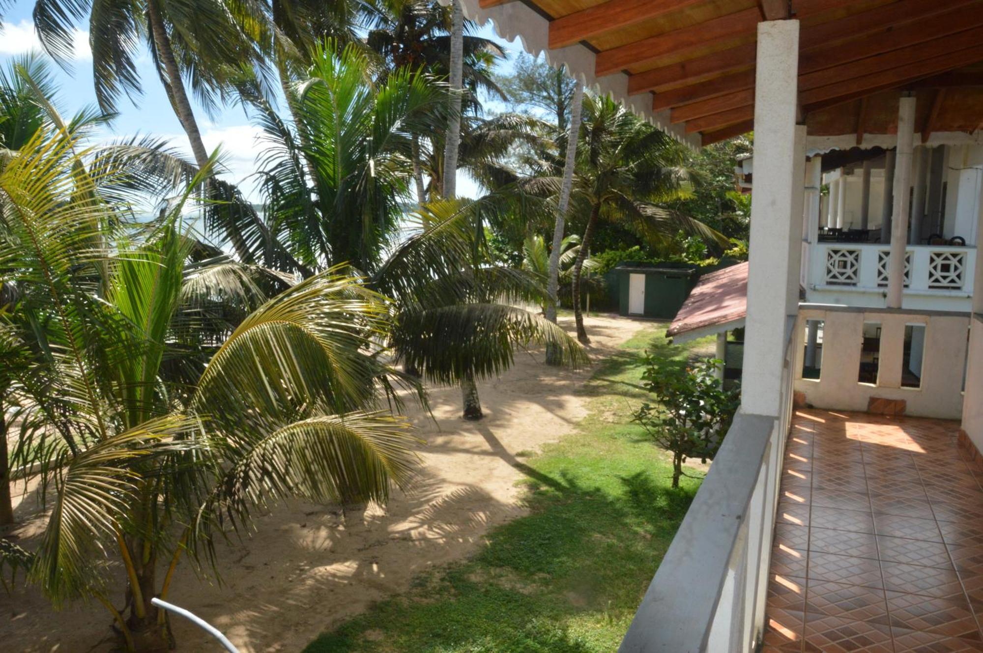 ホテル Weligama Bay View エクステリア 写真