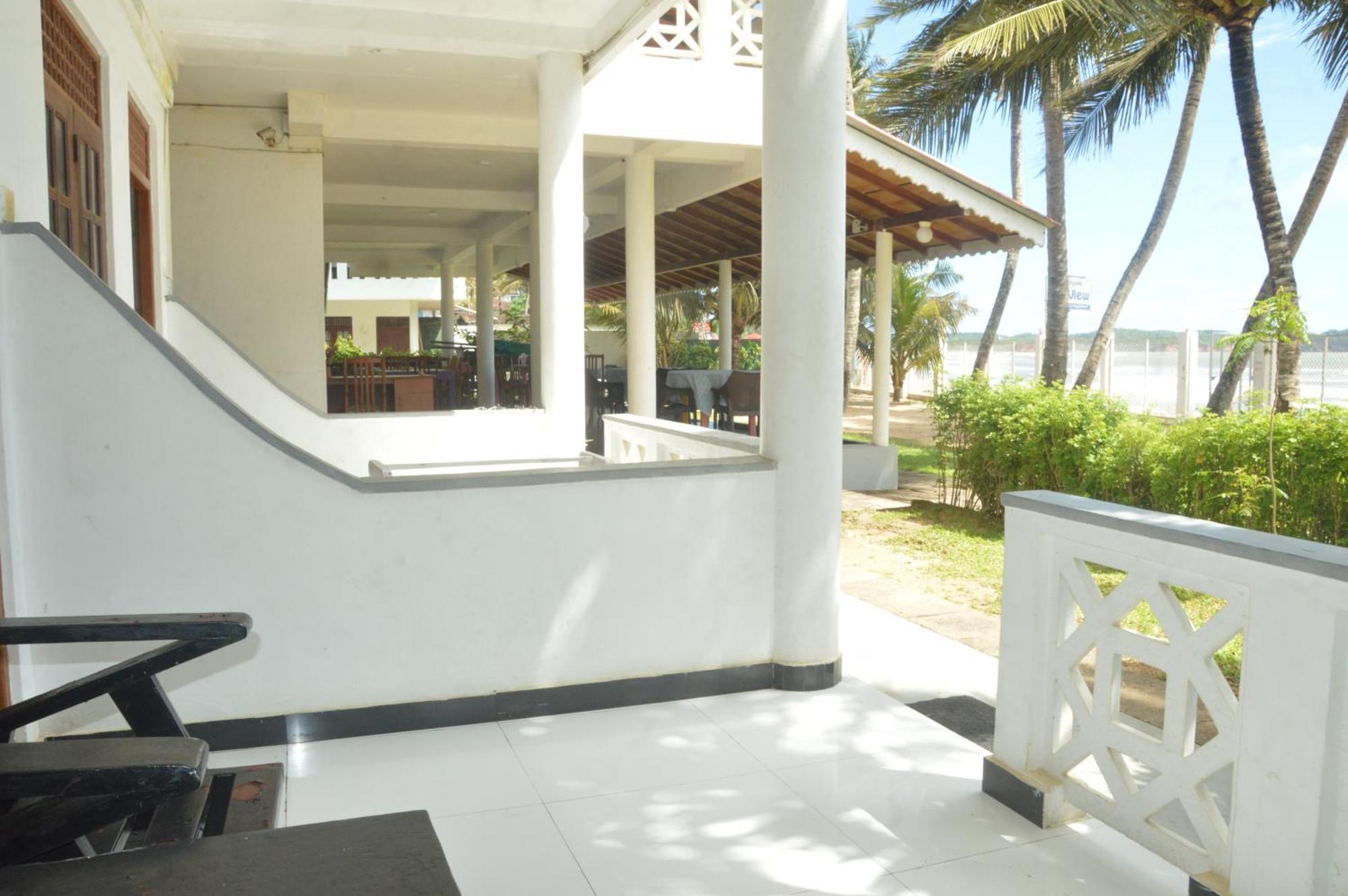 ホテル Weligama Bay View エクステリア 写真